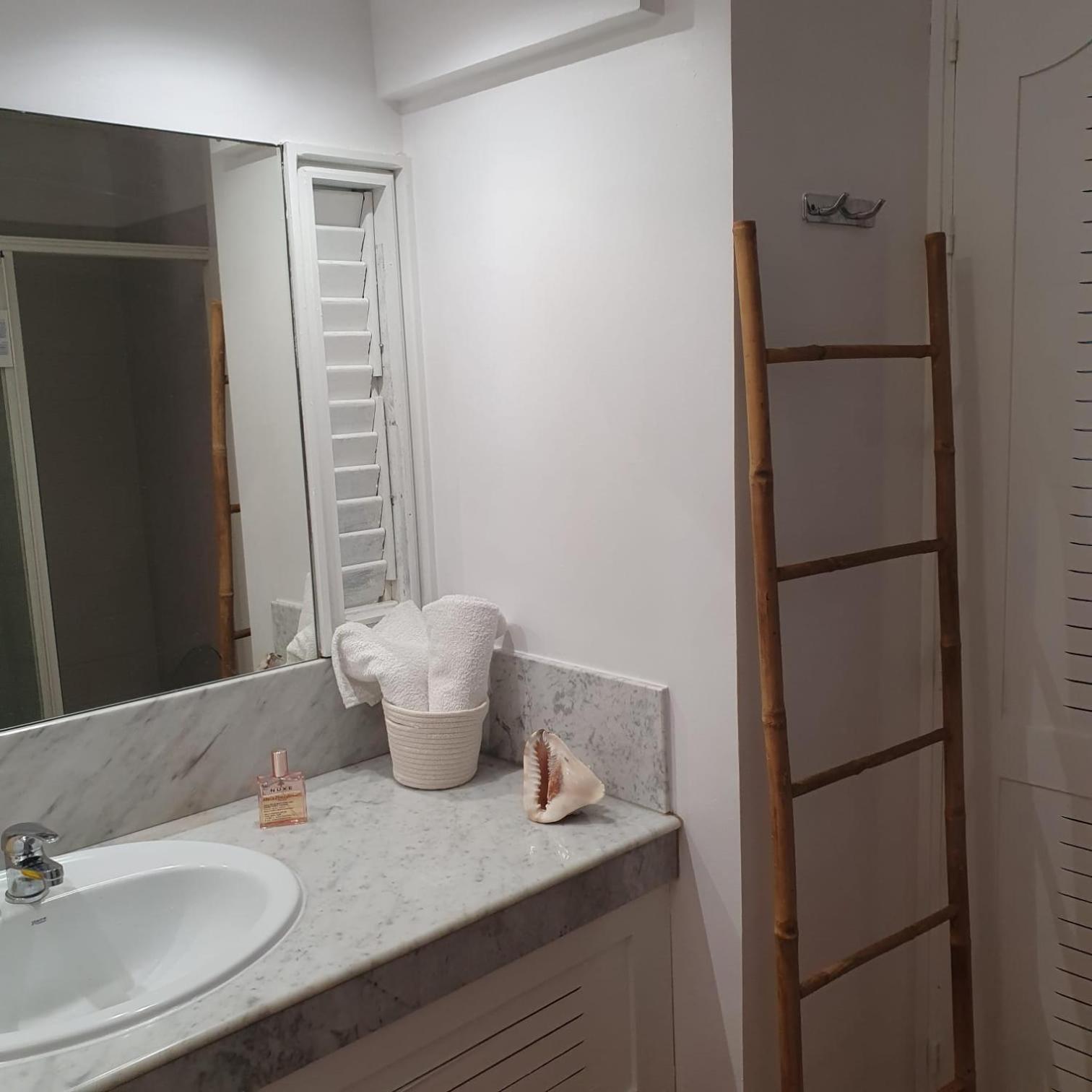 Appartement De La Baie, Vue Magnifique, Tartane La Trinité Kültér fotó