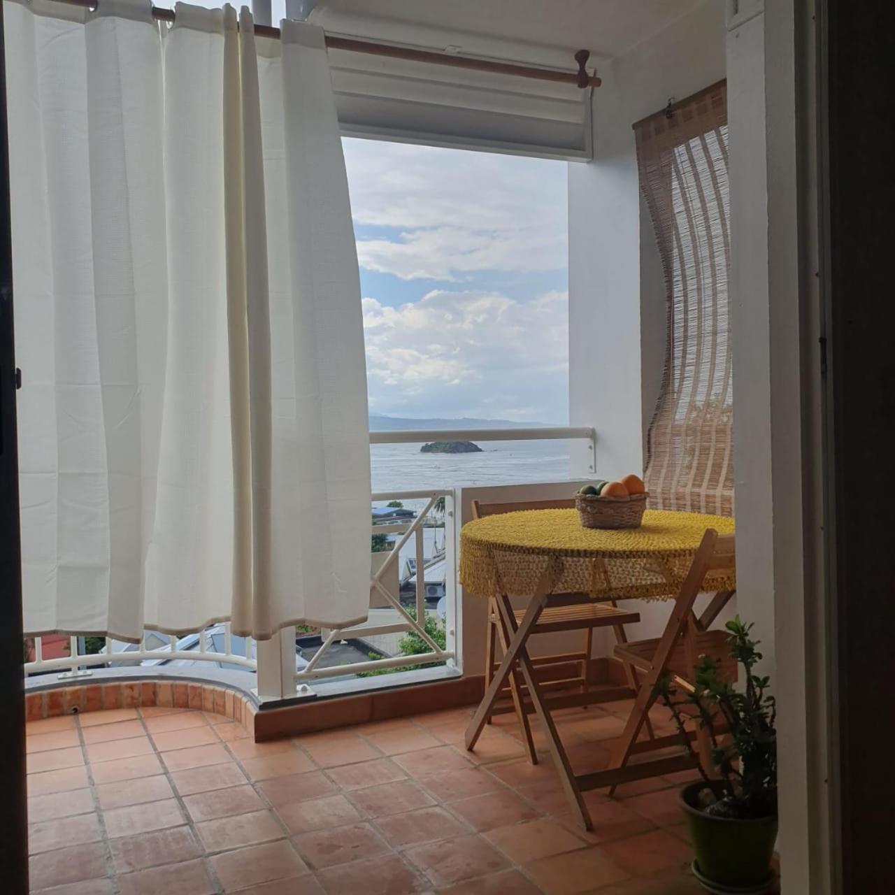 Appartement De La Baie, Vue Magnifique, Tartane La Trinité Kültér fotó